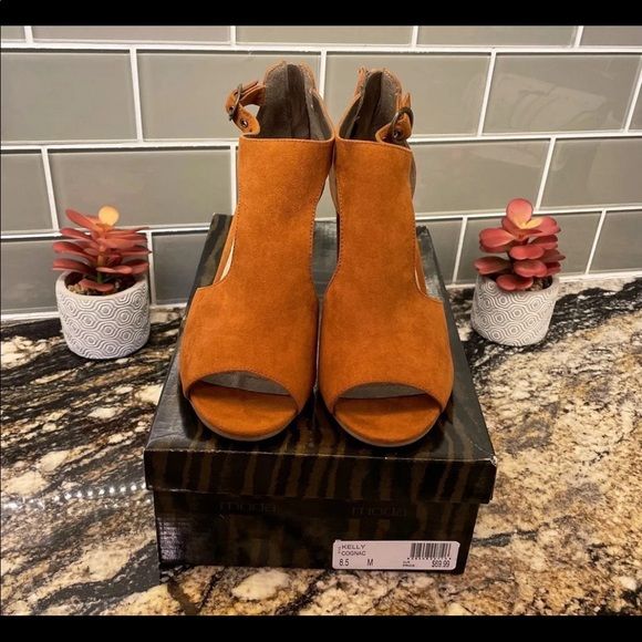 Moda Spana Kelly Cognac Heels - Picture 6 of 8